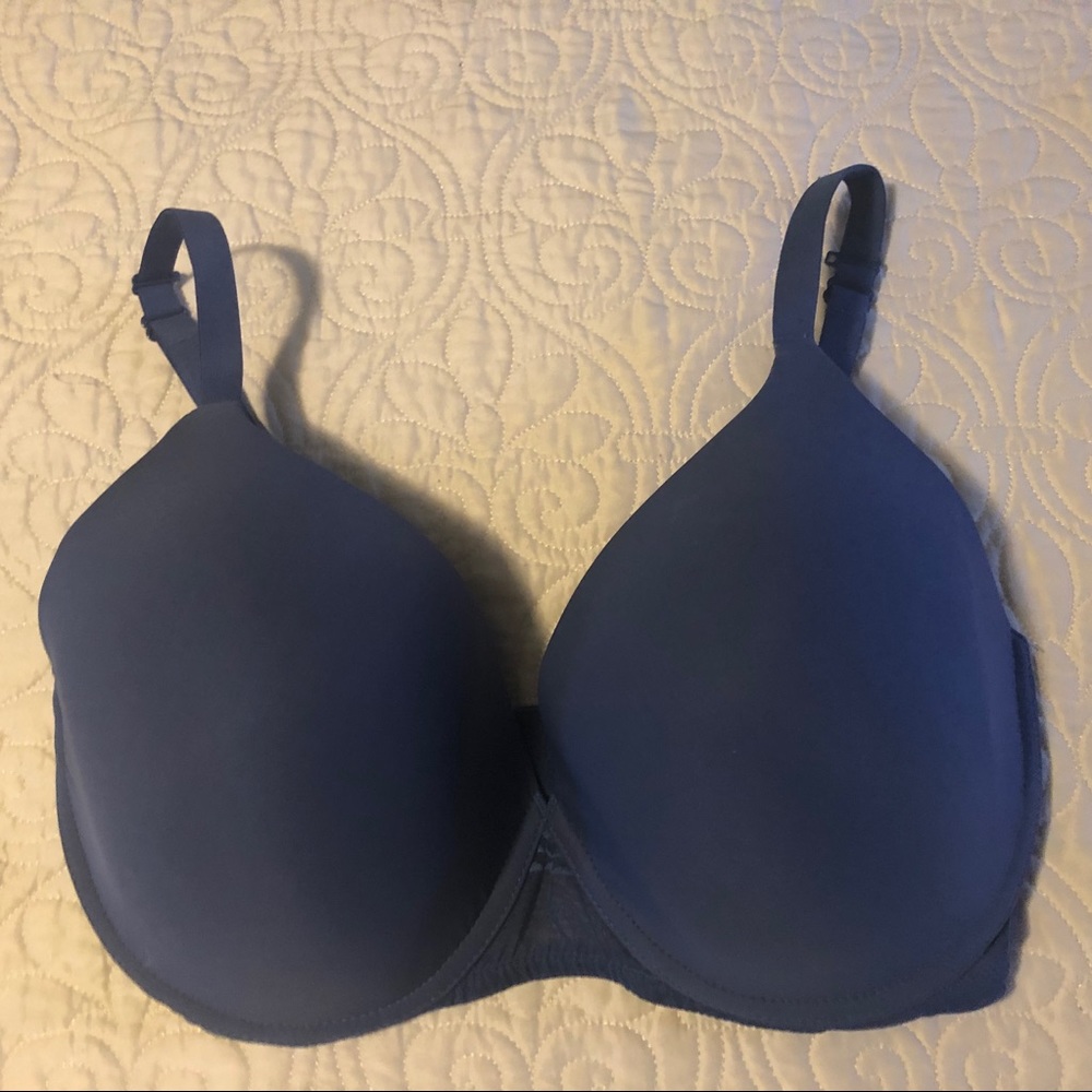 Passionata by Chantelle 34G Molded Cup Bra